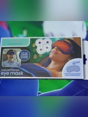 Lavender Scented Hot/Cold Therapy Eye Mask - Purple